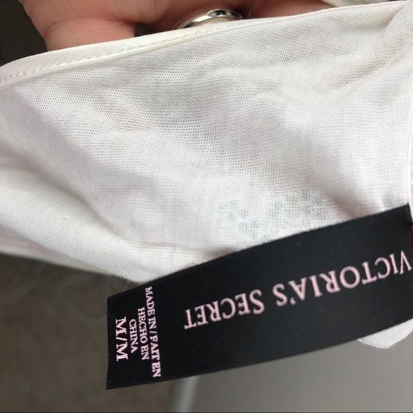 Victoria’s Secret Lace and Knit Camisole Medium - Picture 8 of 8